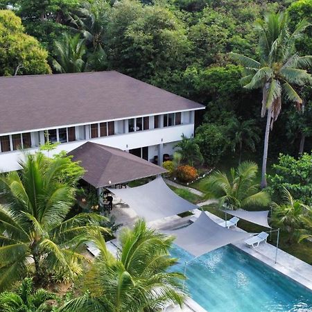 Sunset Cove Beach&Dive Resort Romblon Exterior foto
