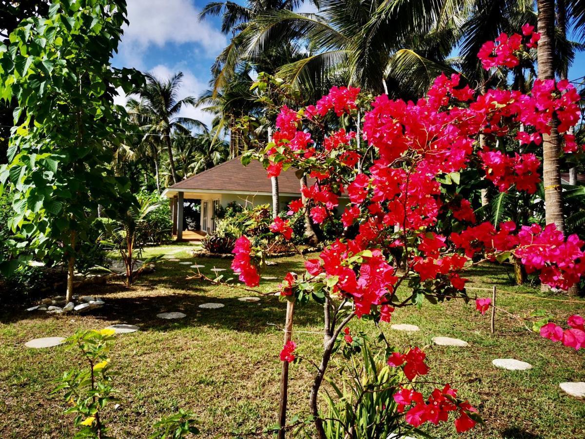 Sunset Cove Beach&Dive Resort Romblon Exterior foto