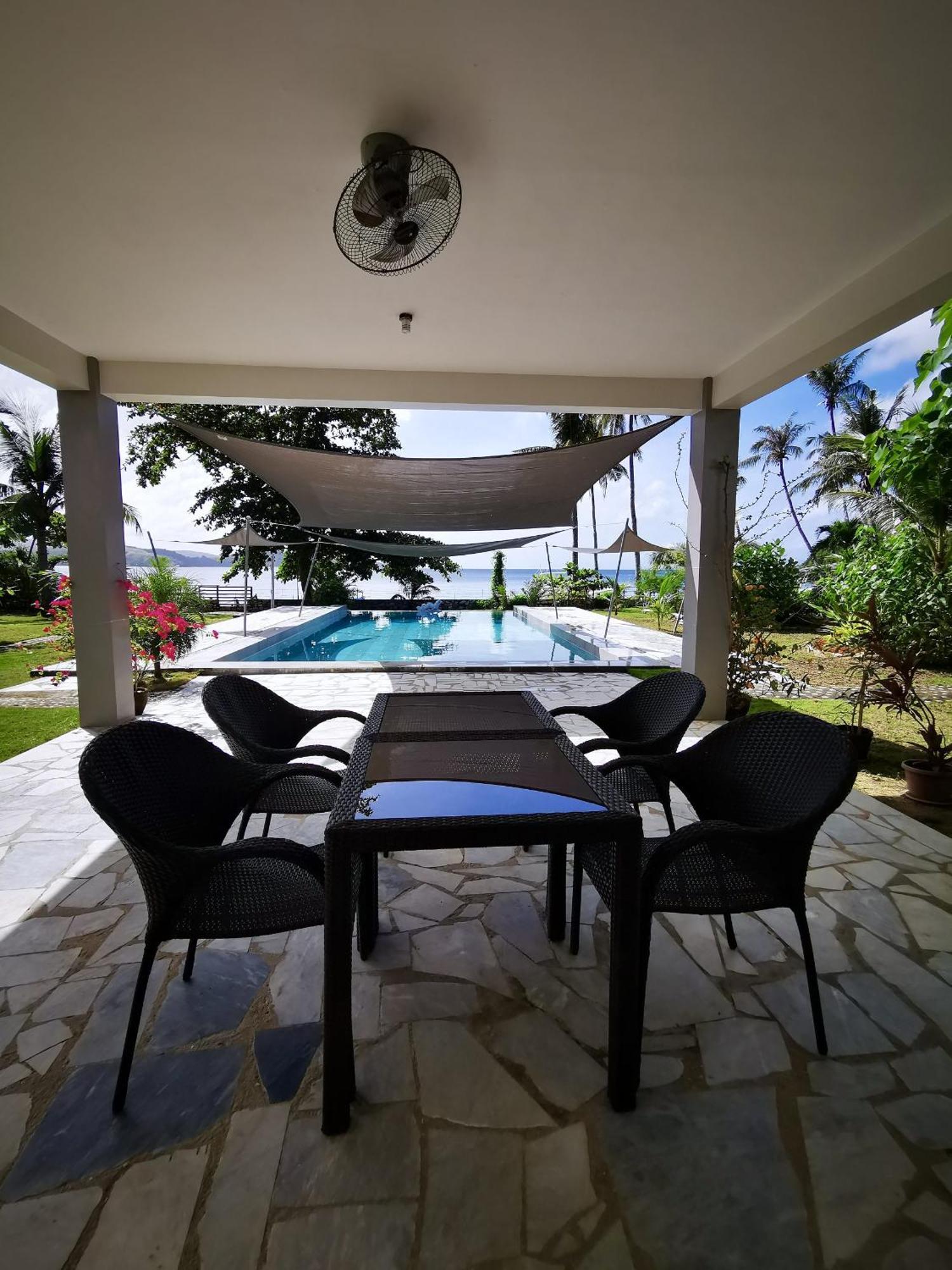 Sunset Cove Beach&Dive Resort Romblon Exterior foto
